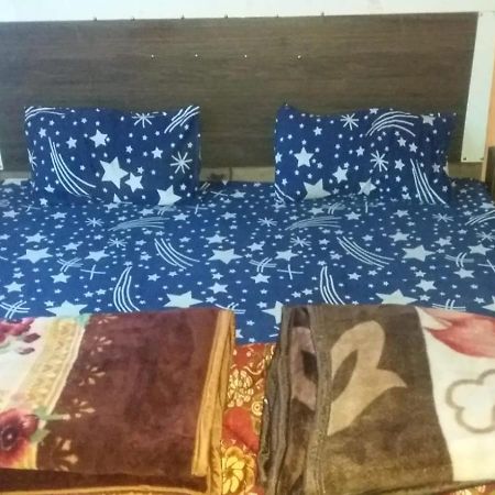 Spot On Sharma'S Kitchen & Home Stay Bajaura Экстерьер фото