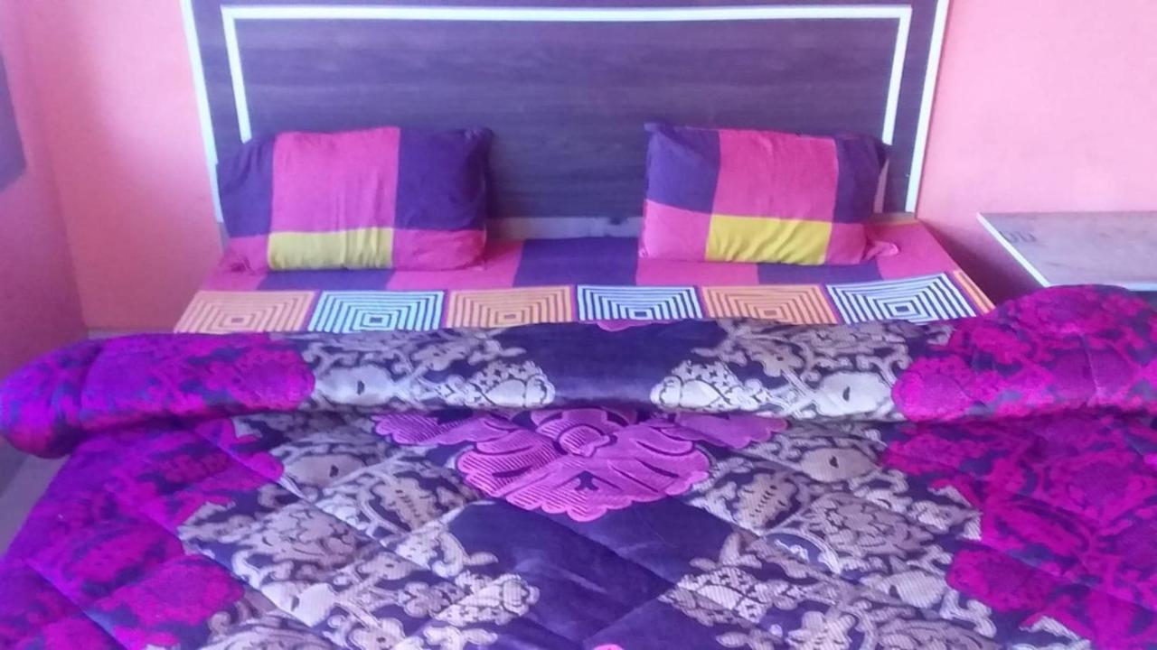 Spot On Sharma'S Kitchen & Home Stay Bajaura Экстерьер фото