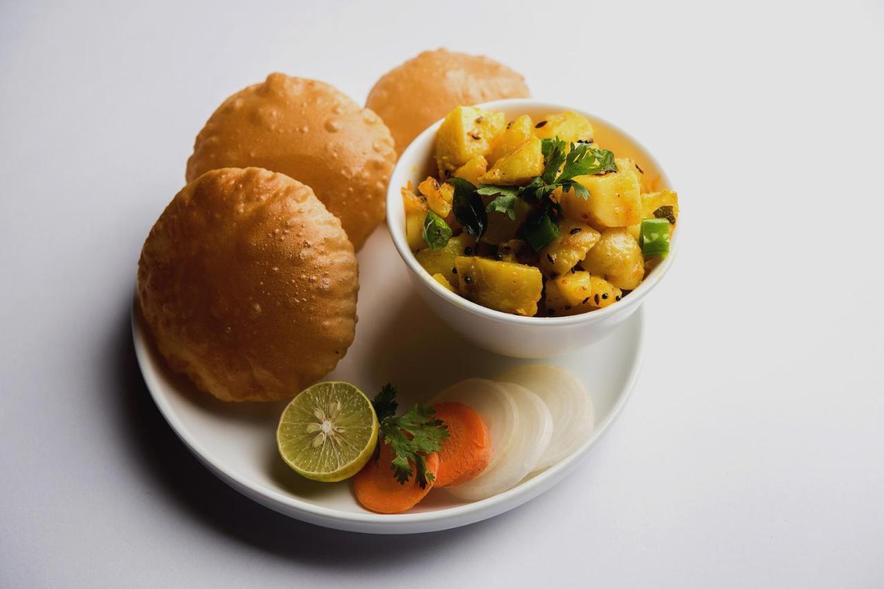 Spot On Sharma'S Kitchen & Home Stay Bajaura Экстерьер фото